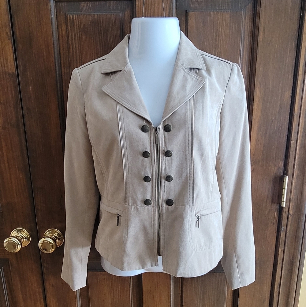 Conrad C Women's Tan Double-Breasted Jacket P2P 19 L 22